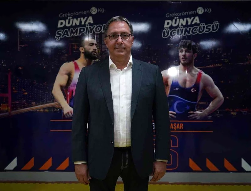 Fatih Keleş: “Dünya şampiyonu olduğumuz için gururluyuz”
