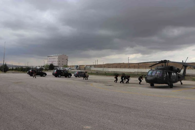 Üst düzey devlet yetkilileri muhtemel saldırılara karşı böyle korunuyor
