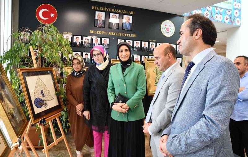 Altınova’da Türk-İslam Sanatları eserleri sergileniyor
