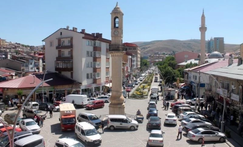 Bayburt’ta trafiğe kayıtlı araç sayısı ağustos ayı sonu itibarıyla 16 bin 325 oldu
