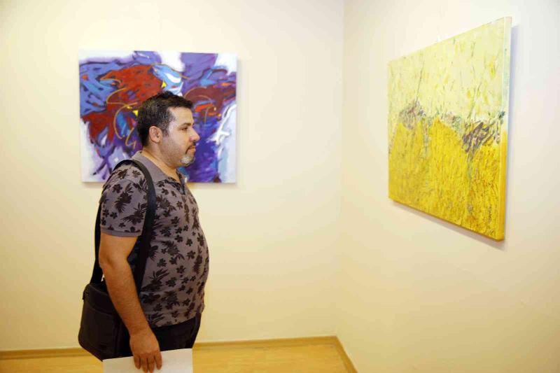 Trabzonlu ressam 55. sergisini Gaziantep’te açtı
