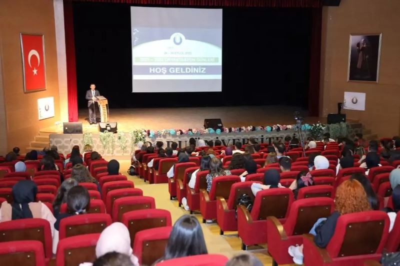 ODÜ’den yeni gelen öğrenciler için ‘oryantasyon günleri’ başladı
