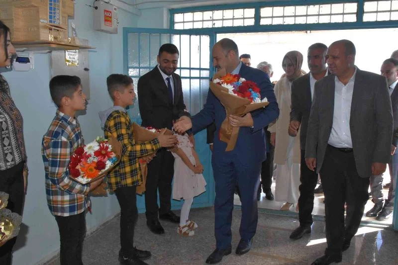 Siverek’te işitme engellileri okulu eğitim öğretime başladı
