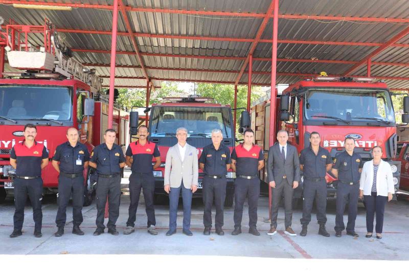 Başkan Oktay’dan itfaiyecilere teşekkür
