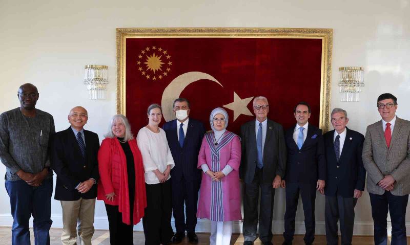 Emine Erdoğan, Uluslararası Pediatri Kurumu heyetini kabul etti
