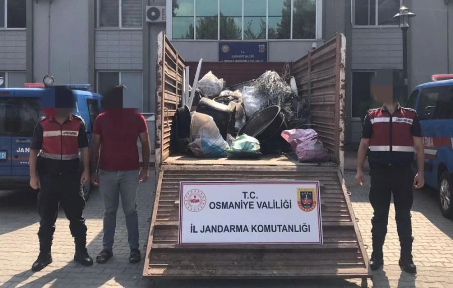 Evlerden bakır kazan ve leğen çalan şüpheli yakalandı