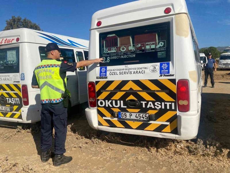 Çine’de okul servislerine jandarma denetimi
