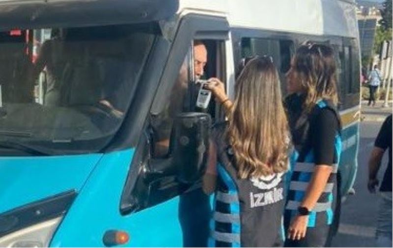 İzmir’de yolcu minibüslerine şok denetleme
