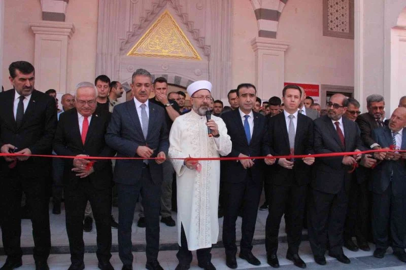 Diyanet İşleri Başkanı Erbaş: “Camilerimiz boş kalmasın”

