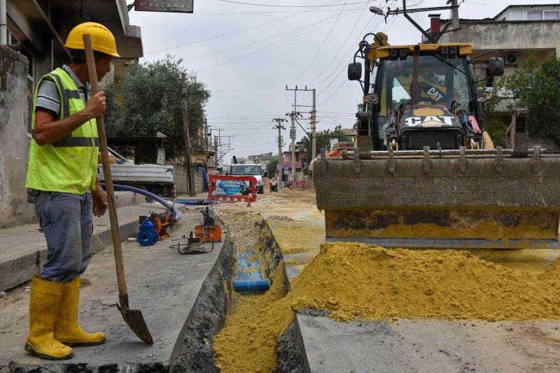 MESKİ, Tarsus’ta içme suyu şebekelerini yeniliyor
