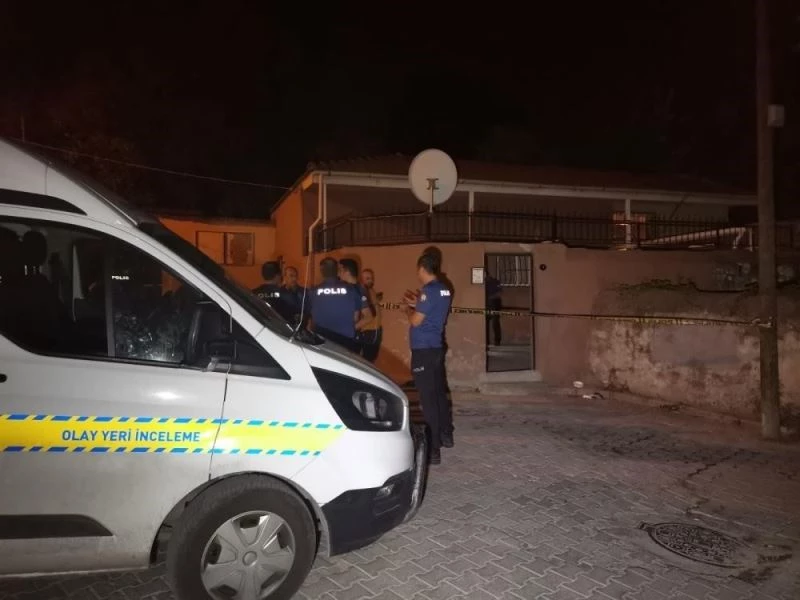 Babasını 20 bıçak darbesiyle öldüren zanlının ilk ifadesi ortaya çıktı
