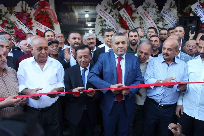 MTSO Başkanı Sadıkoğlu’nun Seçim Ofisi açıldı
