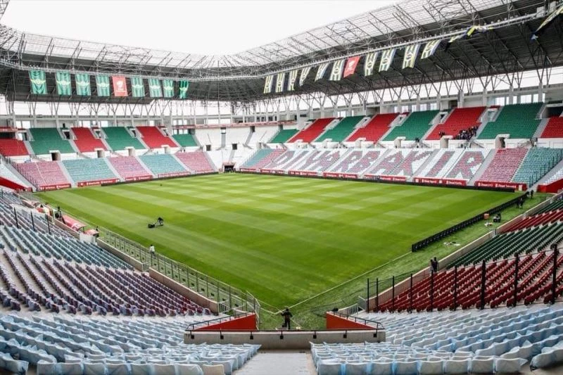 Şanlıurfaspor - Amedspor karşılaşmasının hakemi belli oldu
