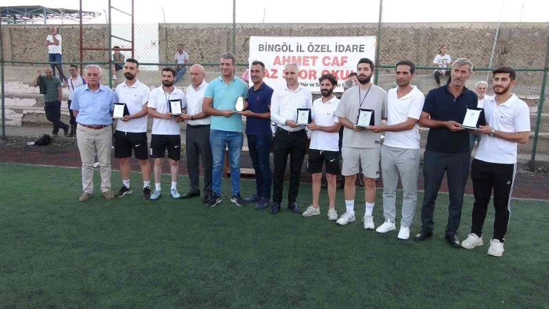 Pandemi sürecinde etkilenen 210 çocuğa Özel İdareden yaz spor etkinliği
