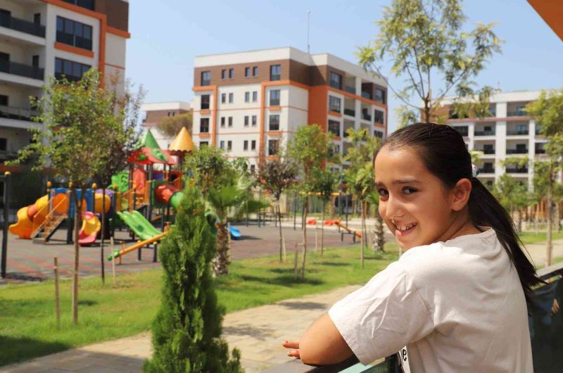 Akdeniz’in kentsel dönüşüm konutları aileleri heyecanlandırdı
