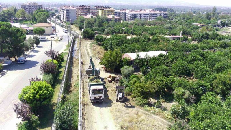 Kuyucak’ta dereler kışa hazırlandı
