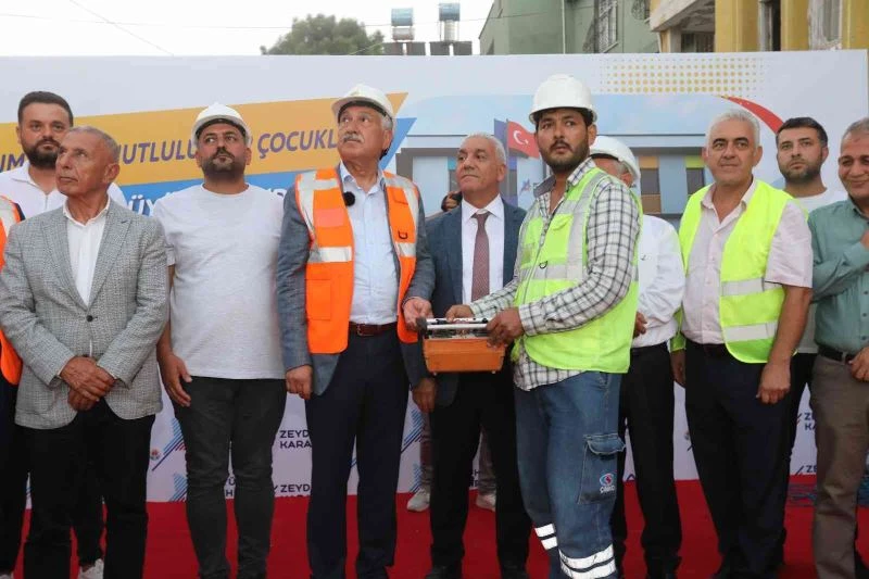 Adana’da yapılacak dört kreşten ikincisinin temeli atıldı
