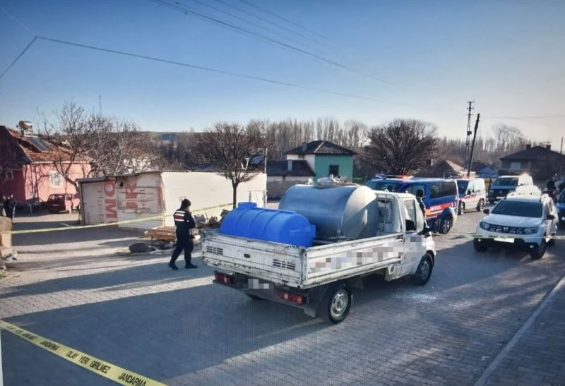 Yozgat’ta bir kişi kamyonette ölü bulundu
