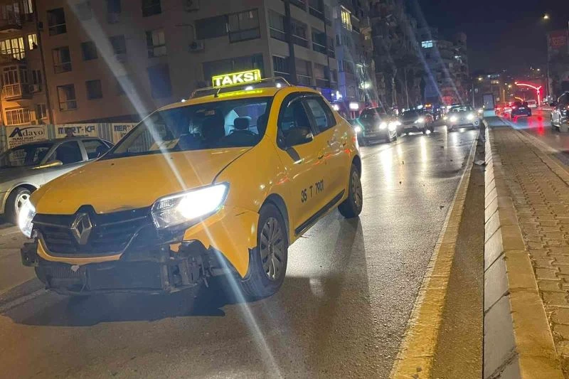 İzmir’de yolun karşısına geçerken taksinin çarptığı kadın hayatını kaybetti
