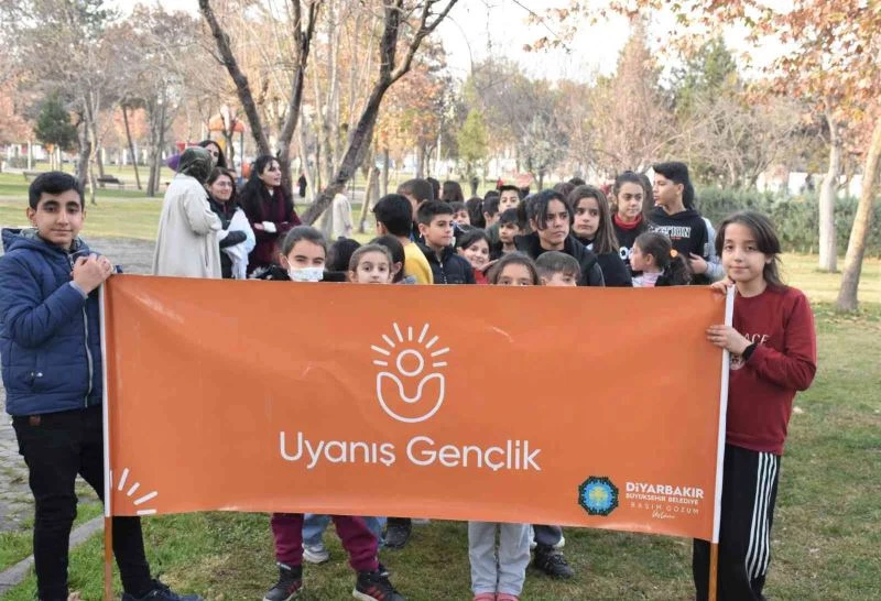 Diyarbakır’da bilgievi öğrencilerine okçuluk eğitimi
