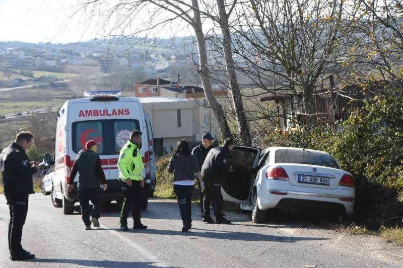 Sinop’ta minibüsle otomobil çarpıştı: 1 yaralı
