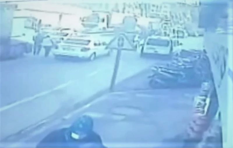 Hatay’da hafriyat kamyonu karı kocaya çarptı: Kadın hayatını kaybetti, eşi yaralandı
