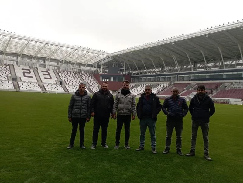 Yeni Elazığ Stadyumu zeminine tam not
