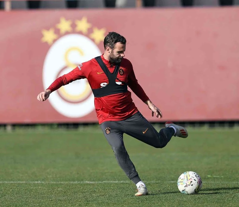 Galatasaray tam kadro çalıştı
