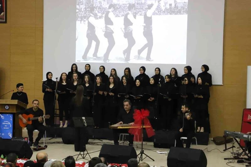 Bayburt’ta “Şarkılar Bizi Söyler Biz de Şarkı Söyleriz” Türk sanat müziği konseri
