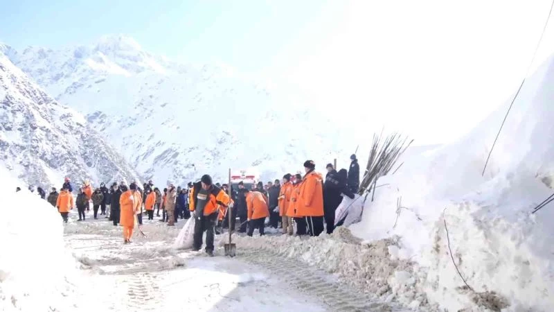 Çin’de çığ faciası: 28 ölü
