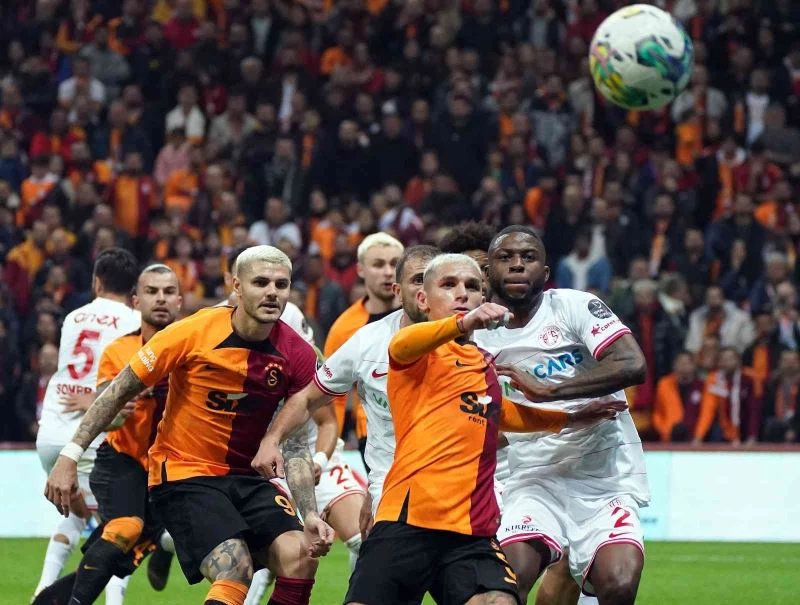 Galatasaray, Antalyaspor’a kaybetmiyor
