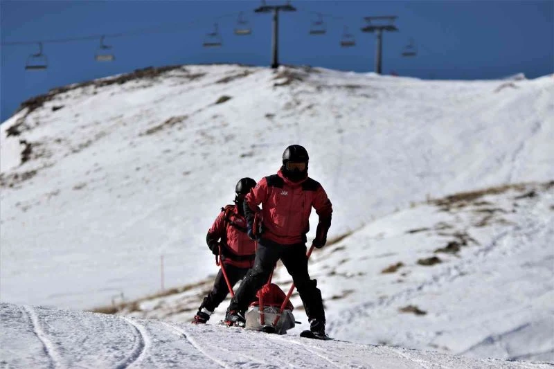 Erciyes’in görünmeyen kahramanları: JAK timleri
