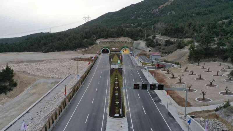 Ege ve Akdeniz’i birbirine bağlayan Honaz Tüneli açılıyor
