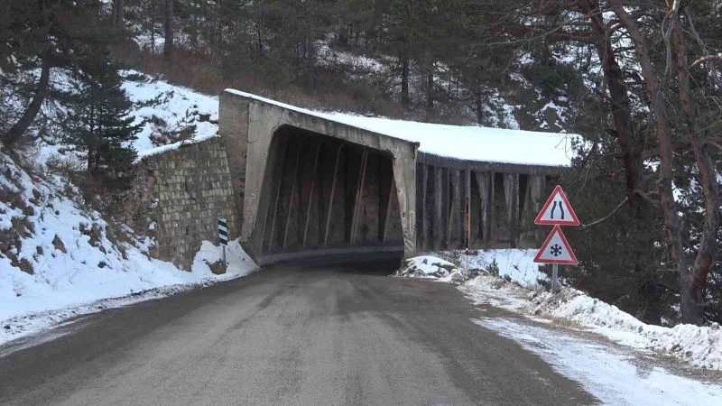 Yıkılma tehlikesi altındaki Zigana Tüneli, aslına uygun olarak tekrar inşa edilecek
