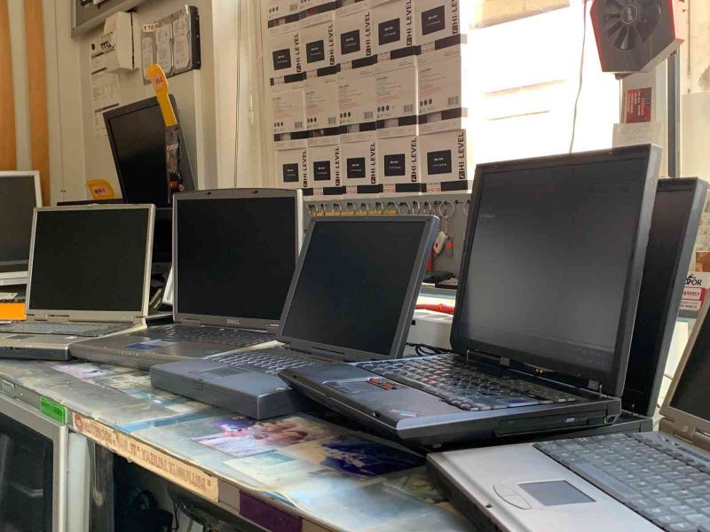 30 yıllık laptoplar farklı sektörlerden talep görüyor
