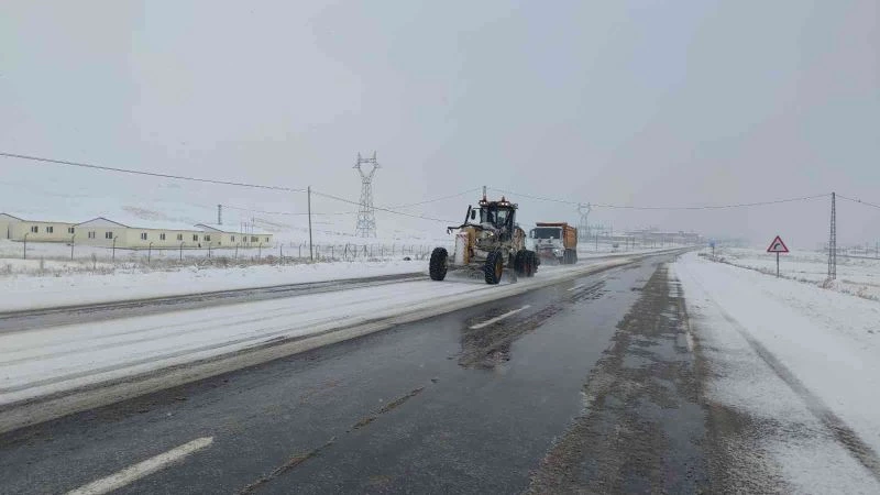 Habere gitmek istedi, evde mahsur kaldı
