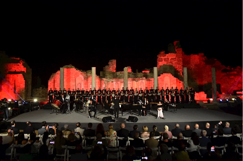 Bakan Ersoy, Antalya Kültür Yolu Festivali Gala Konseri