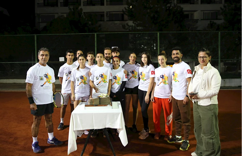 Genç tenisçi Ahmet Fatih Can