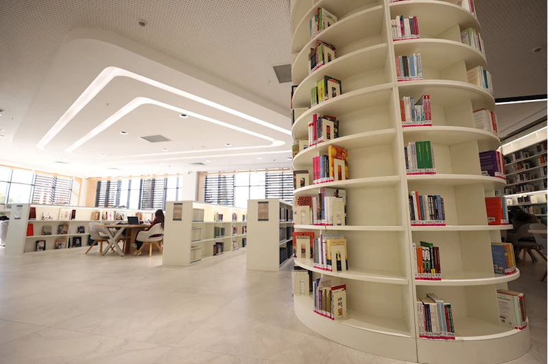 Kültür ve Turizm Bakanı Ersoy, Antalya Kütüphanesi