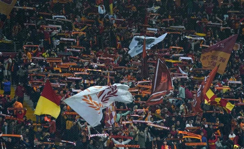 Spor Toto Süper Lig: Galatasaray: 0 - Ümraniyespor: 1 (Maç devam ediyor)
