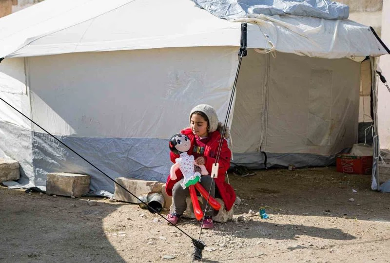 İdlib’te depremzedeler çadırlarda yaşam mücadelesi veriyor
