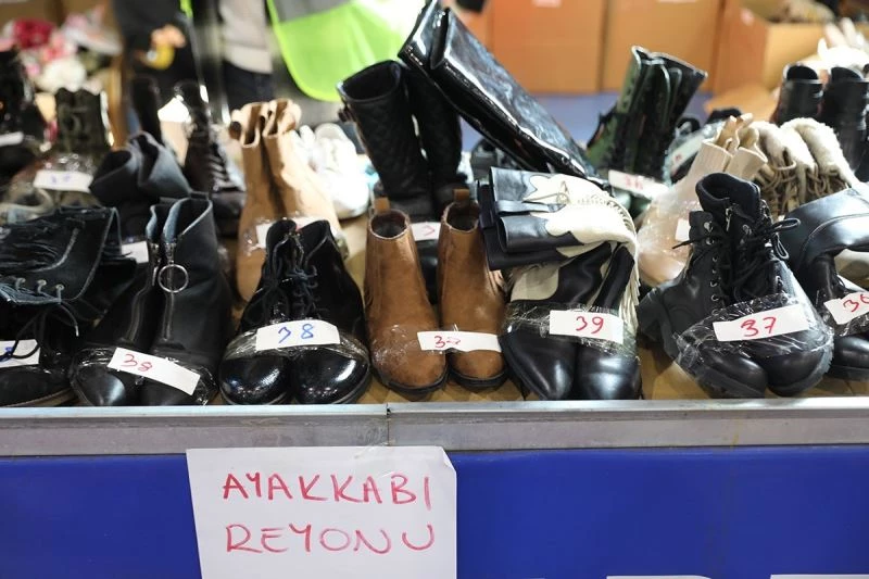 Akçaabat Belediyesi depremzedeler için seferber oldu
