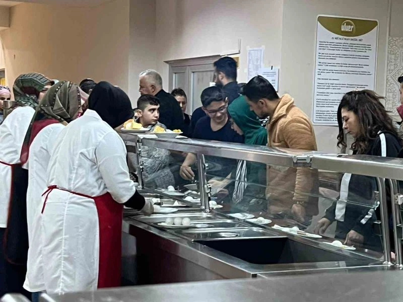 Depremzedeler o anları gözyaşları ile anlattı
