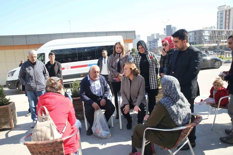 Mersin 200 bin depremzedeyi ağırlıyor
