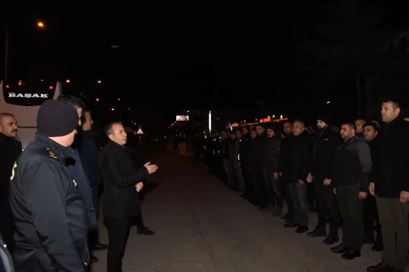 Erzincan’dan 100 polis deprem bölgesine uğurlandı
