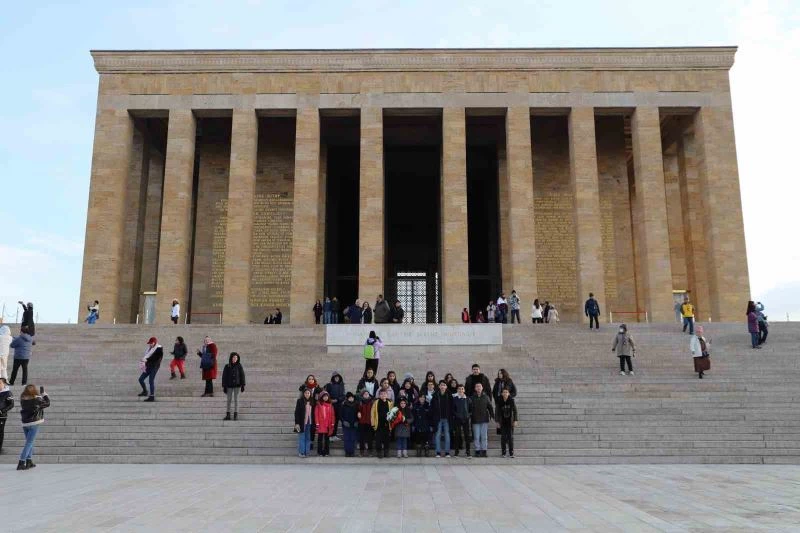 Başkan Gültak’tan BİLSEM öğrencilerine Ankara gezisi hediyesi
