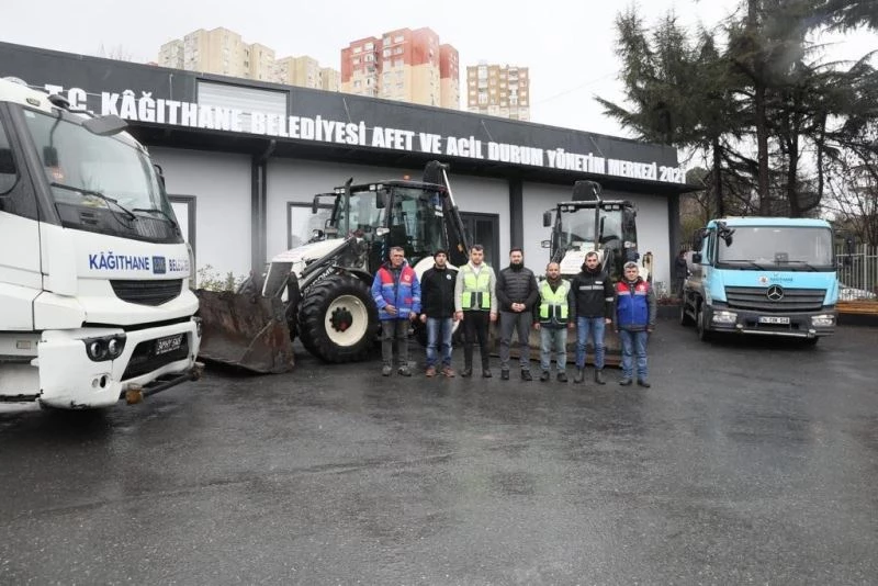 Kağıthane Belediyesi deprem bölgesi için tüm imkanlarını seferber etti
