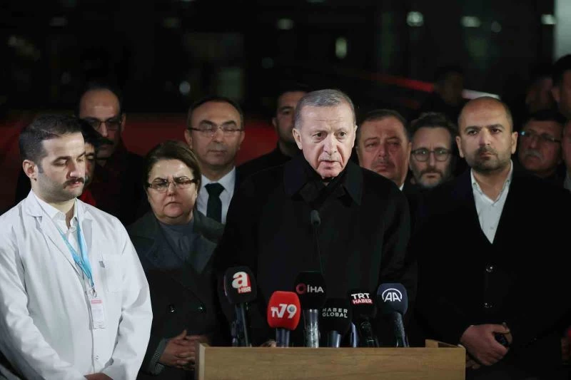 Cumhurbaşkanı Erdoğan: “Bu coğrafyanın tarihte gördüğü en büyük deprem felaketiyle karşı karşıya kaldık”
