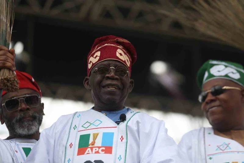 Nijerya’nın yeni devlet başkanı Tinubu oldu
