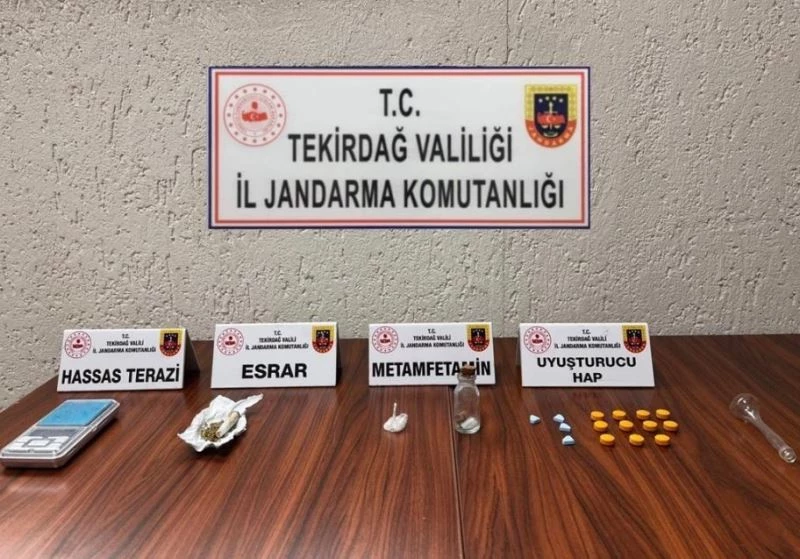 Jandarma uyuşturucuya geçit vermiyor
